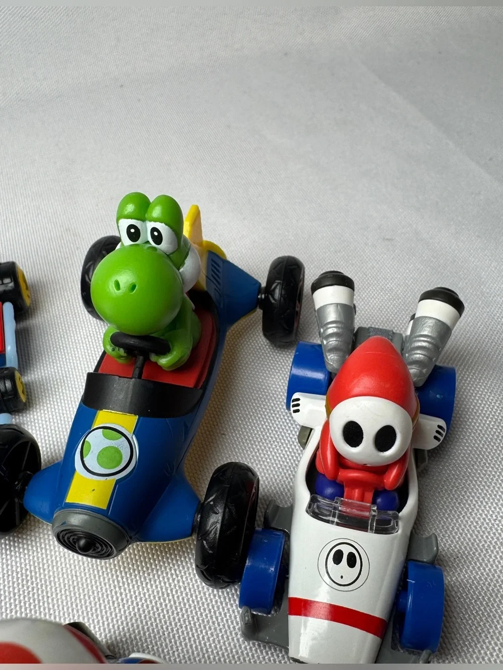 Lot of 8 Nintendo Mario Kart Toy cars Set